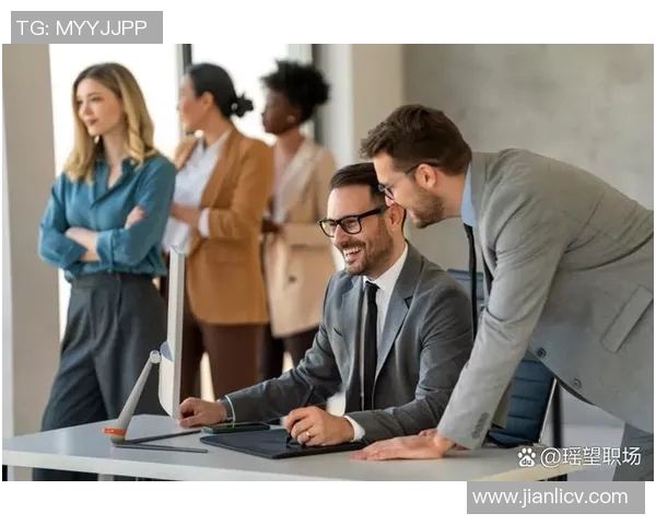 徐佳莉的成长之路：从普通女孩到职场精英的蜕变故事